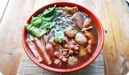 河南老乡吃瓜,瓜香四溢，欢乐无限