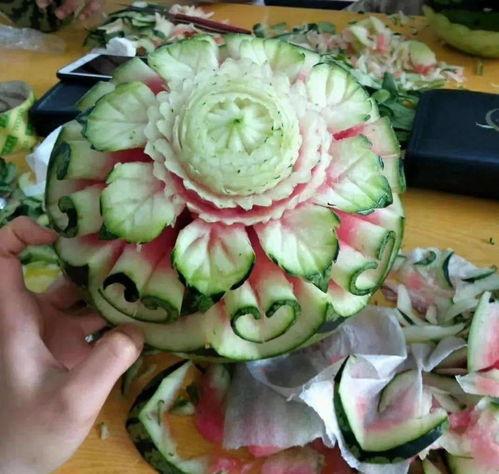 吃瓜怎么雕刻图片,吃瓜群众的创意艺术之旅