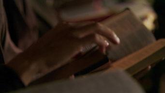 成人祈祷的视频素材下载,感悟心灵深处的宁静与虔诚