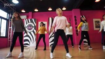 成人街舞成品舞简单视频,跟随视频领略成人街舞成品舞的魅力