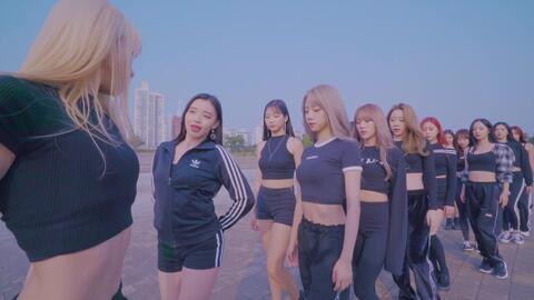 宇宙舞蹈成人舞蹈视频