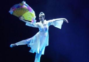 送戒指的成人舞蹈教程视频,轻松学会送戒指舞步