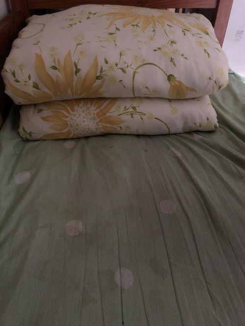 成人被子怎么叠视频教学,轻松学会成人被子的叠法